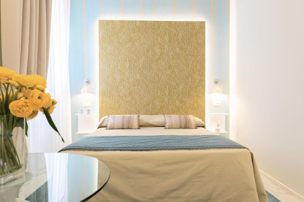 Cavour Suites Guest House روما المظهر الخارجي الصورة