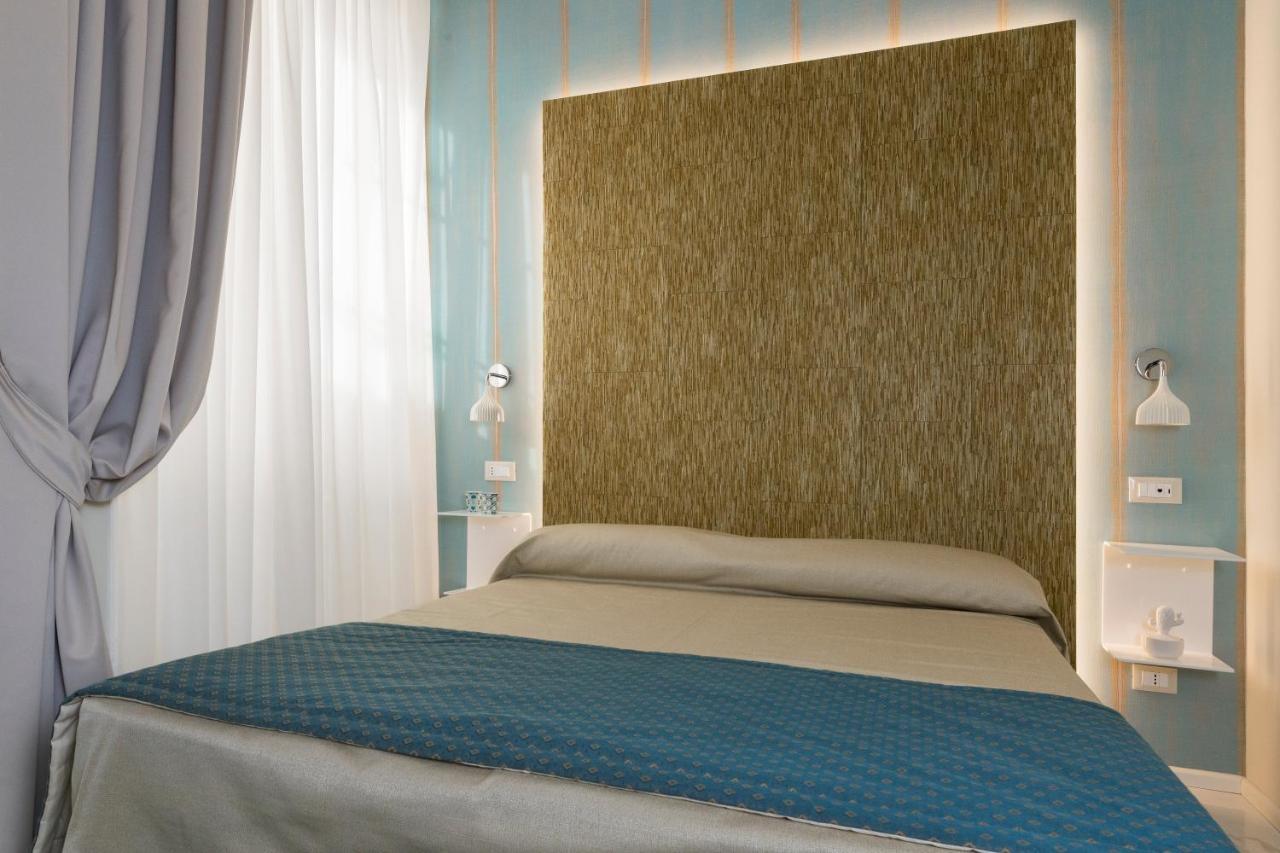 Cavour Suites Guest House روما المظهر الخارجي الصورة